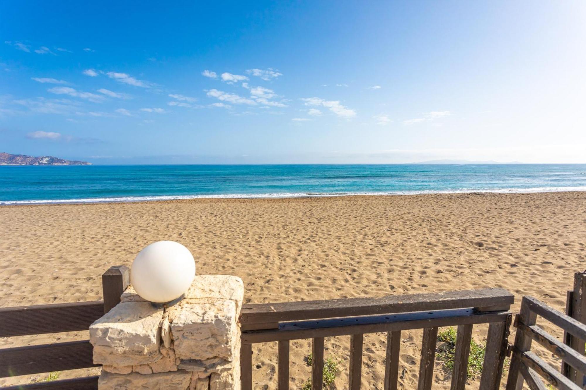 Gazi Dionysiasea 3 - Cozy Escape Steps From The Beach! מראה חיצוני תמונה