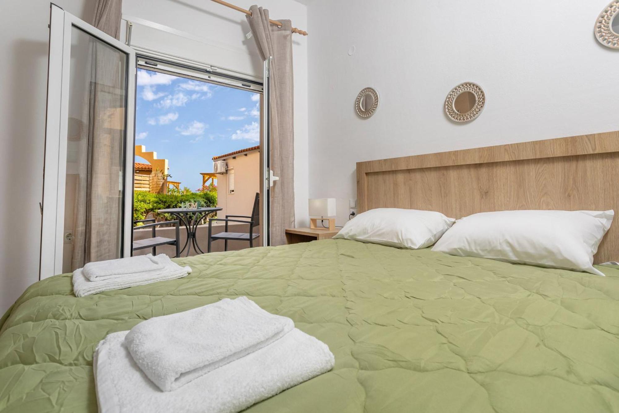 Gazi Dionysiasea 3 - Cozy Escape Steps From The Beach! מראה חיצוני תמונה